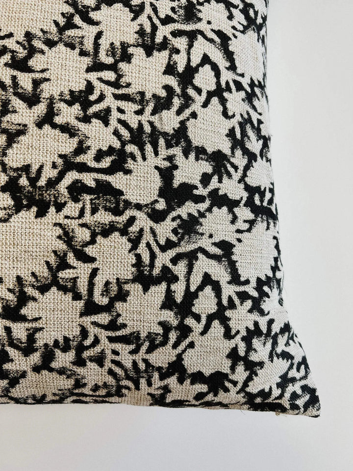 Francis Woven Pillow Cover - Maple Village Lane