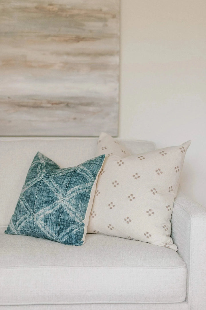 Milo Pillow Cover - Maple Village Lane