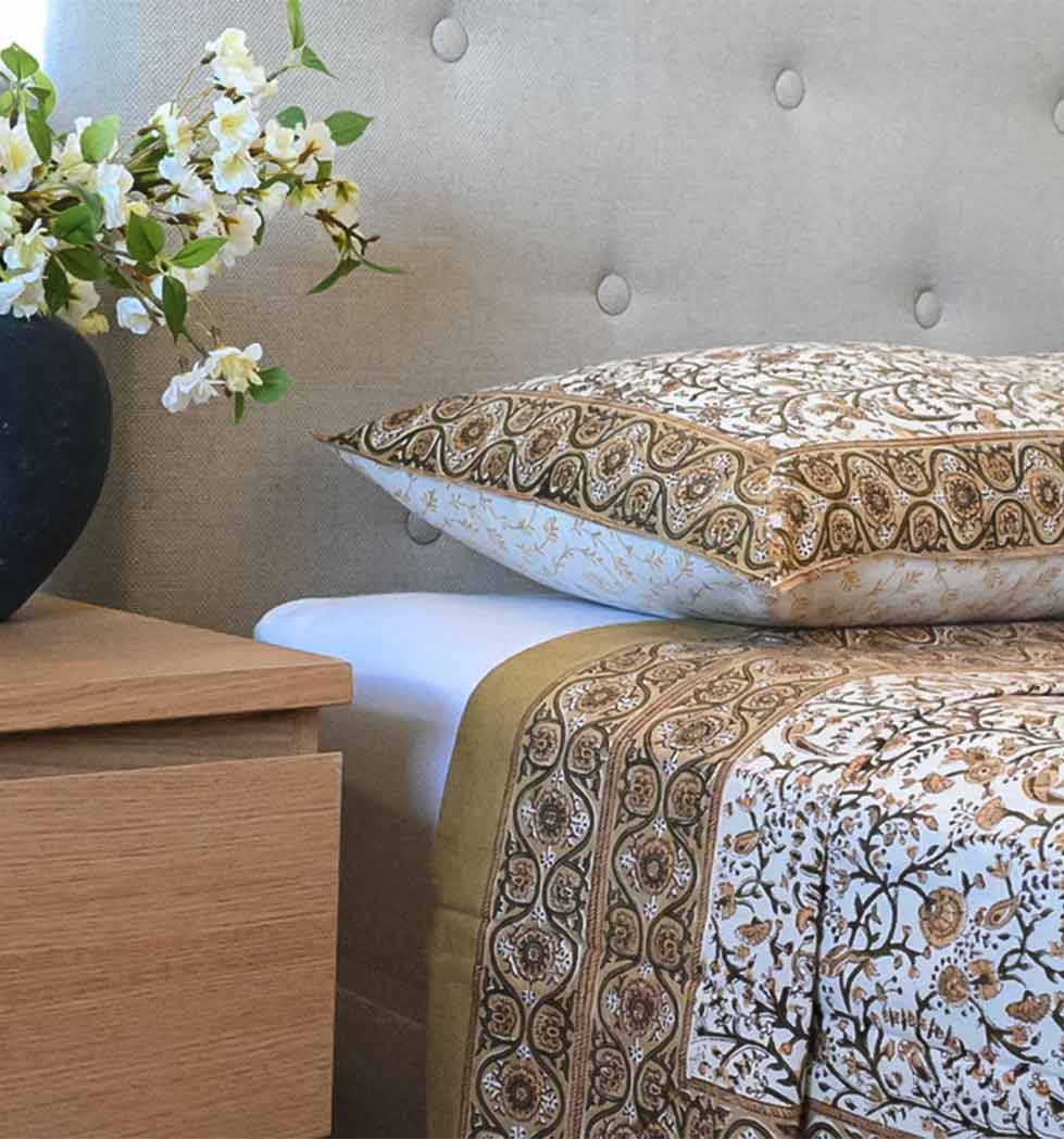 Vintage Bloom Bed Sheet Set Bedsheet