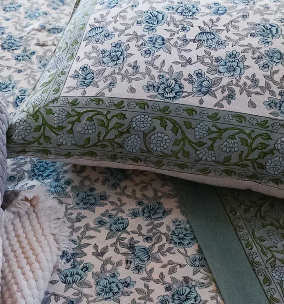 Verdant Charm Bed Sheet Set Bedsheet