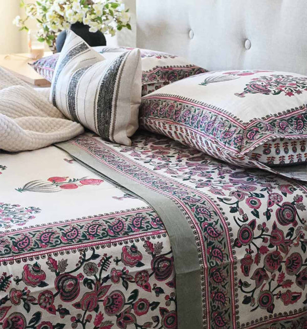 Everbloom Bed Sheet Set