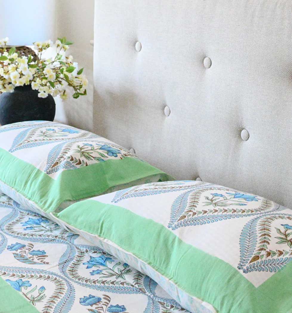 Floral Dreams Bed Sheet Set Bedsheet