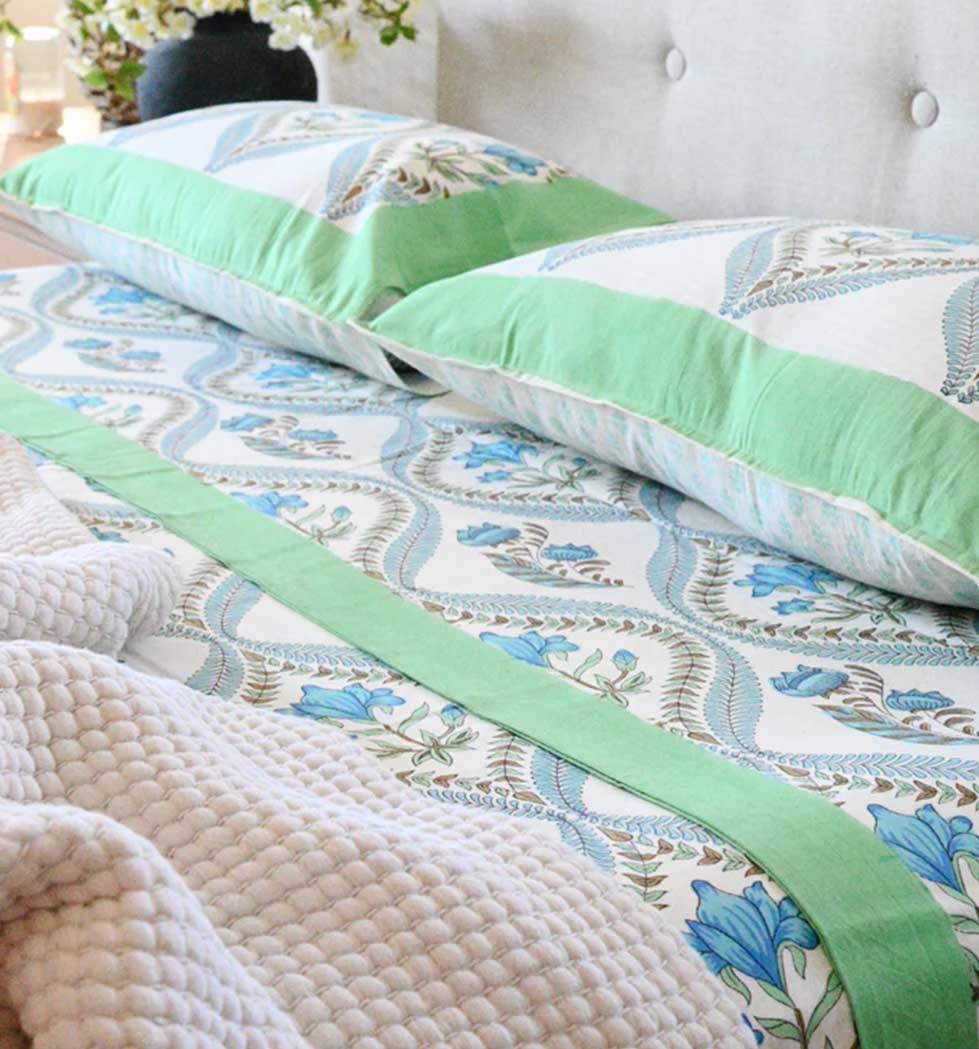 Floral Dreams Bed Sheet Set Bedsheet