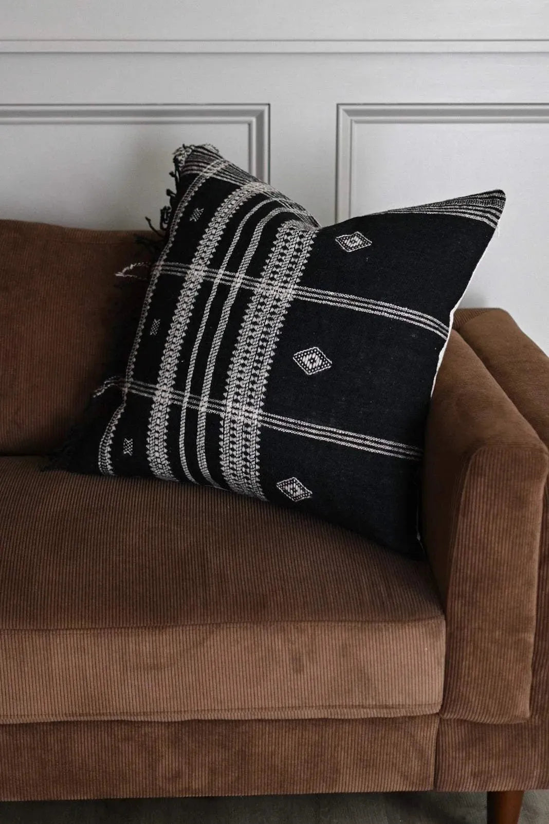 Ollie Stripe Black Pillow Cover Pillow Covers