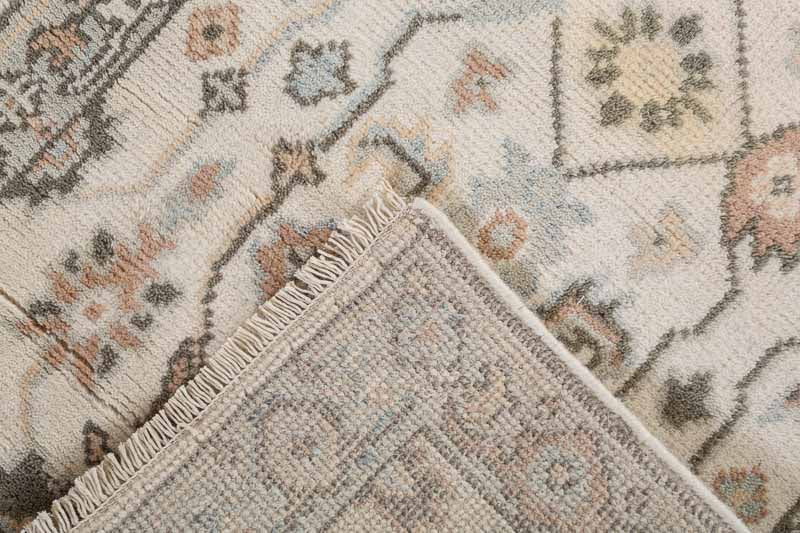 Ivyn Hand-Knotted Wool Oushak Rug Hand-Knotted