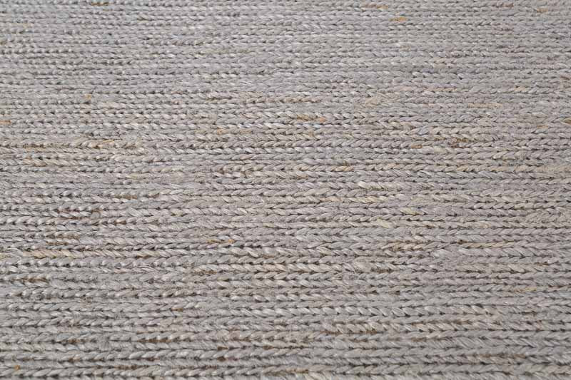 Kora Handwoven Jute Rug Handwoven