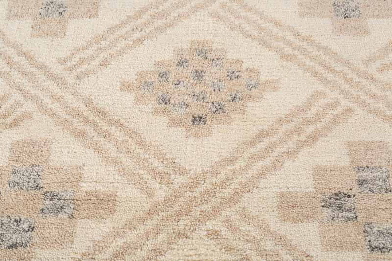 Junia Hand-Knotted Wool Rug