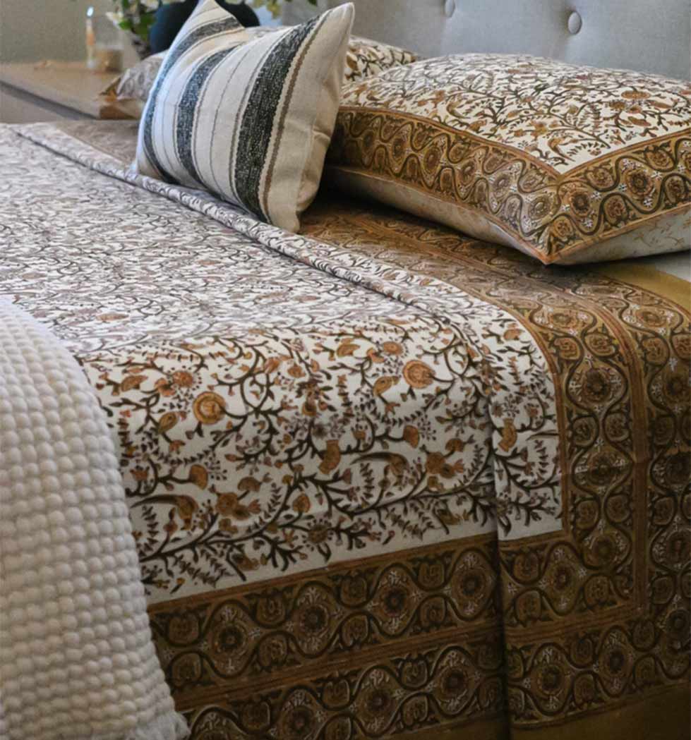 Vintage Bloom Bed Sheet Set Queen Bedsheet