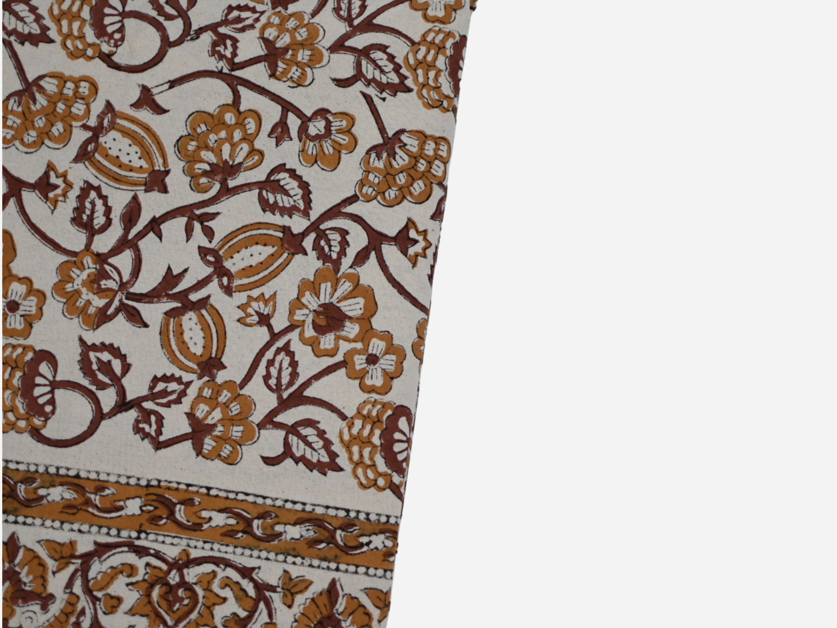 Beck Botanical Print Table Cloth