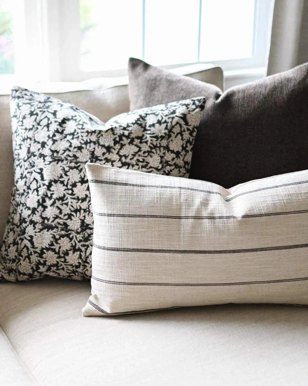 Franny Botanical Print Black Pillow Cover Pillow Covers