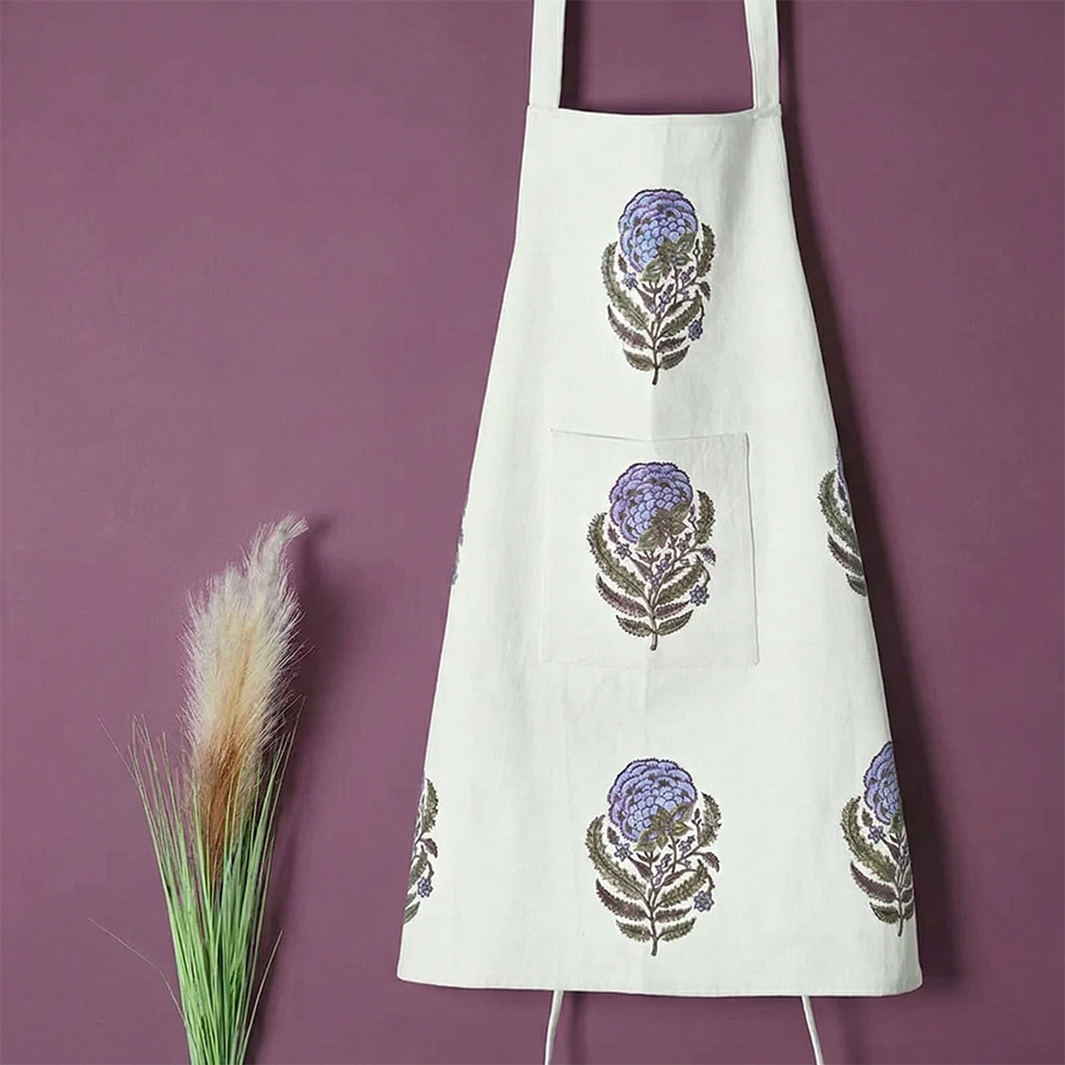 Noah Kitchen Apron Aprons