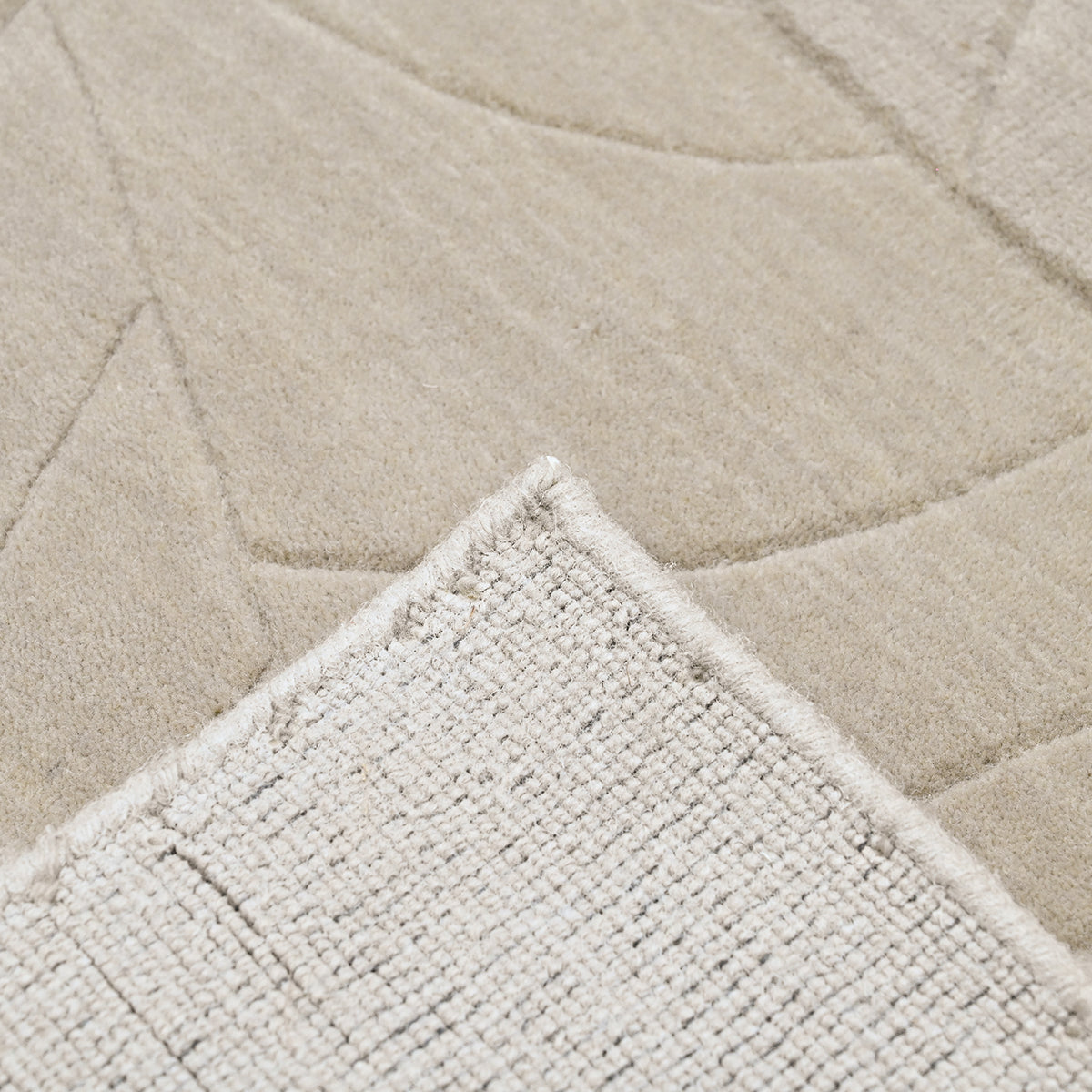 Still Earth Handloom Rug