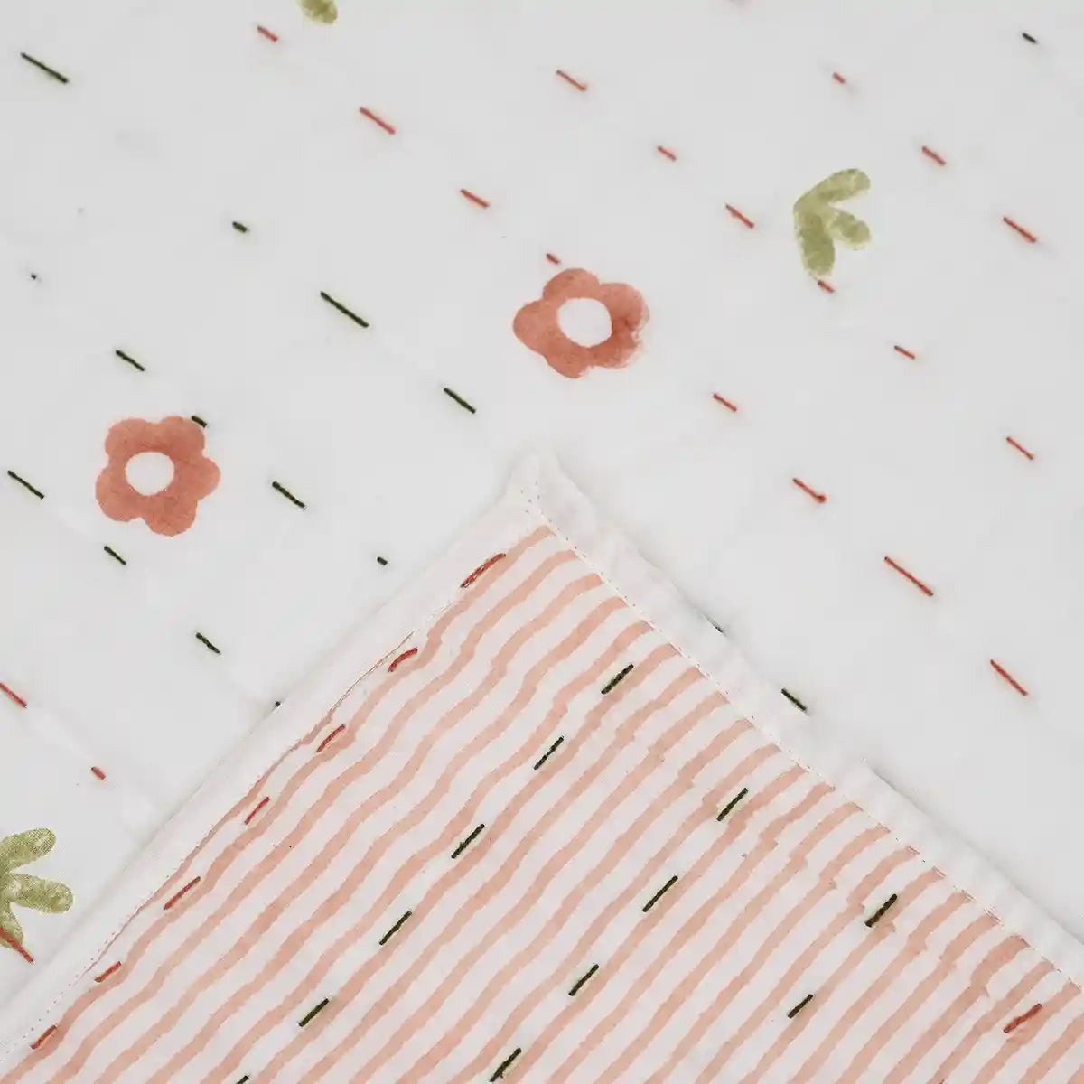 Flora Scatter Baby Quilt Quilts