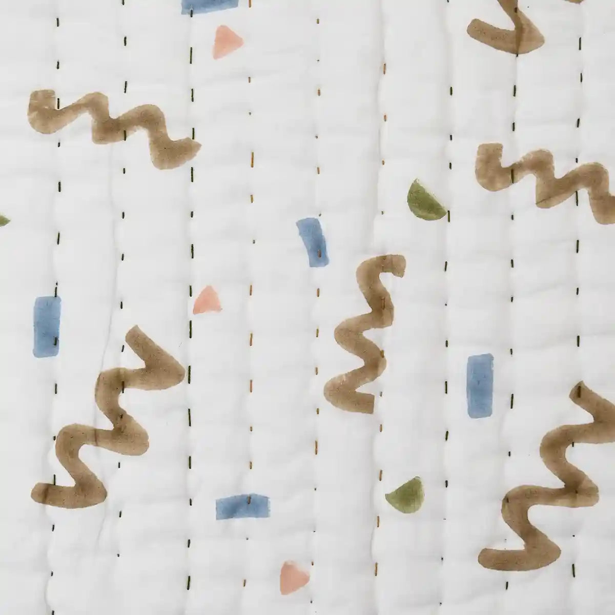 Wiggle Lines Baby Quilt Quilts