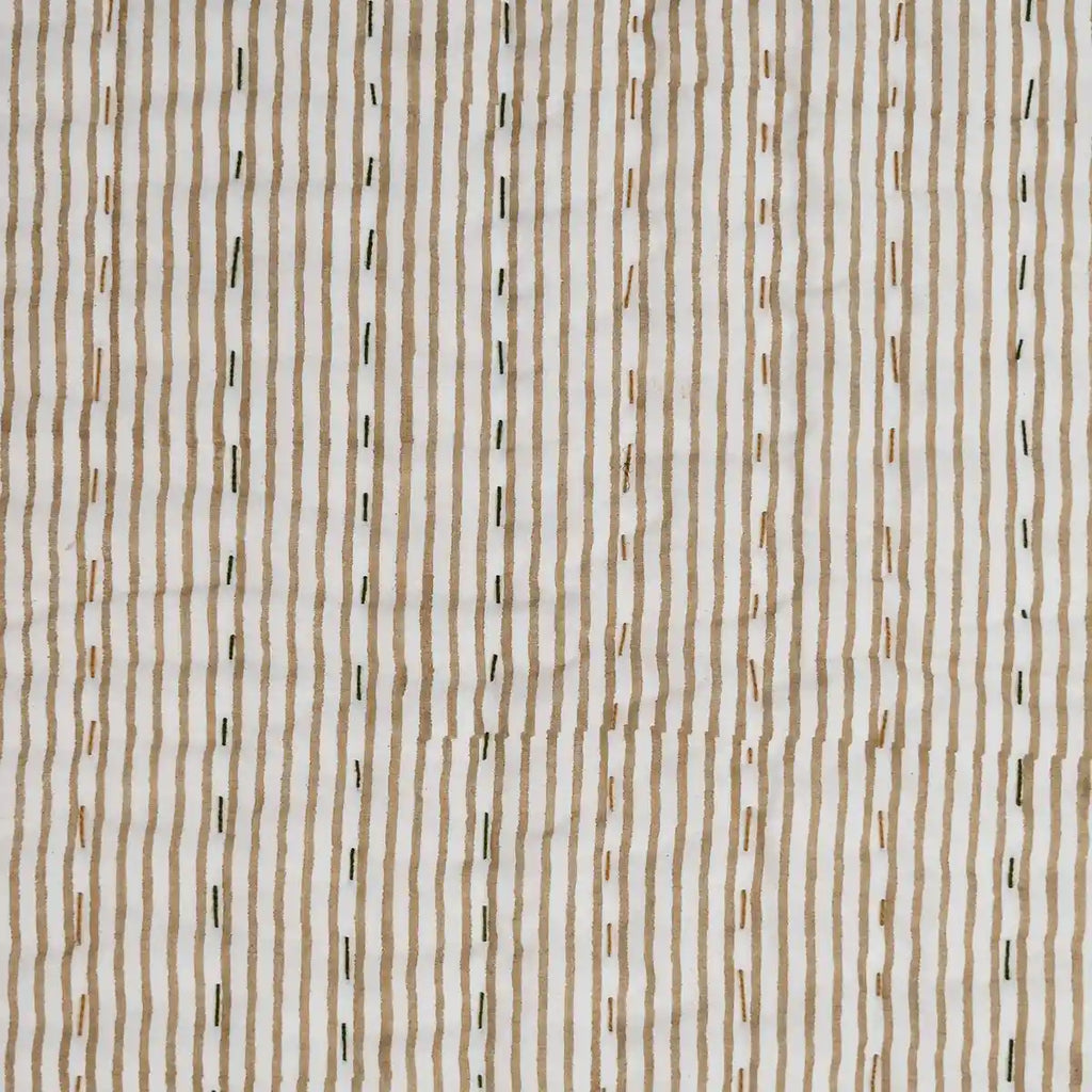 Wiggle Lines Baby Quilt Quilts