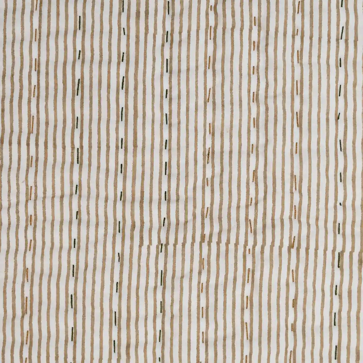 Wiggle Lines Baby Quilt Quilts