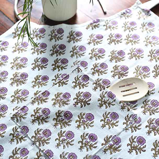 Lily Kitchen Apron Aprons