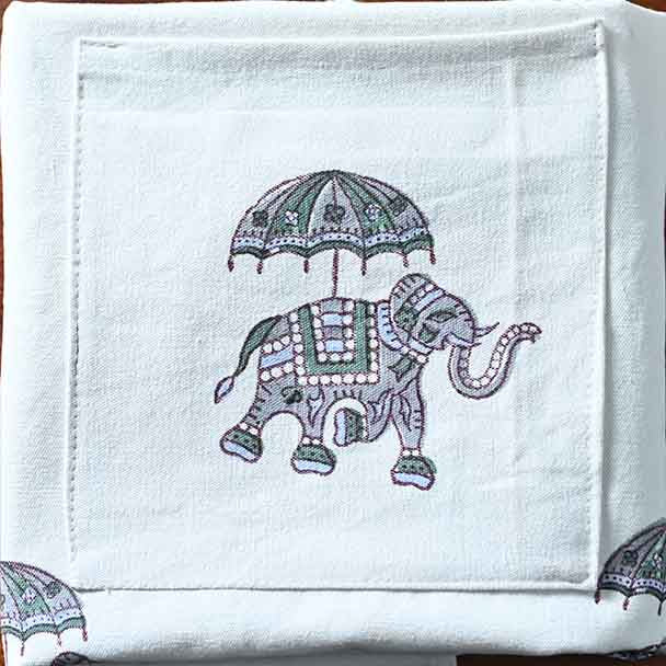 Isabella Kitchen Apron Aprons