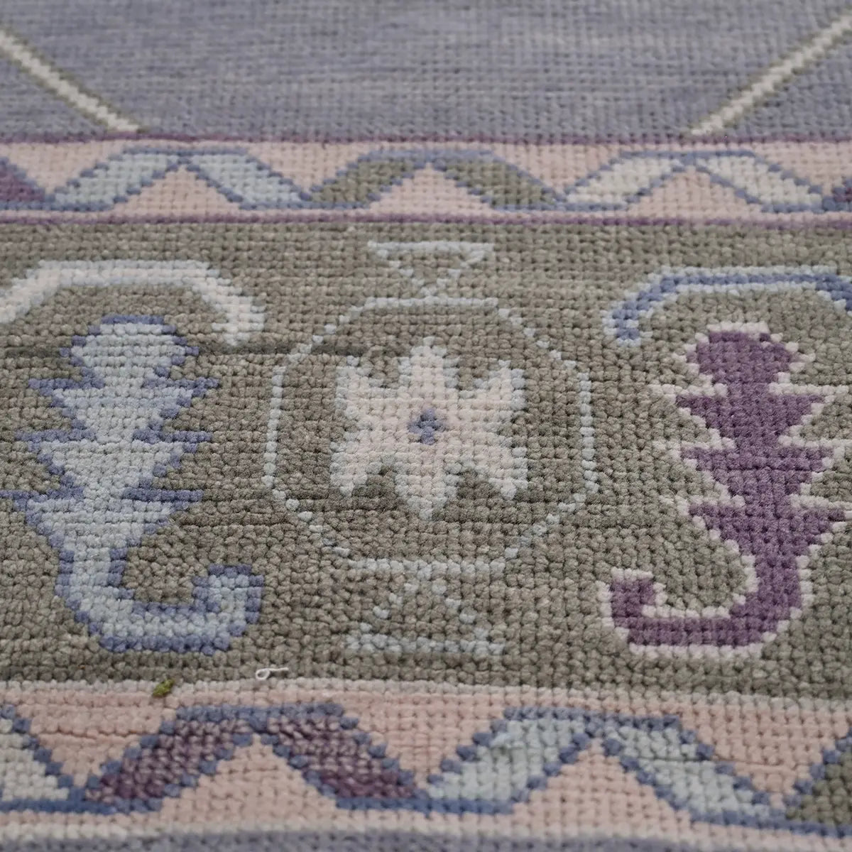 Province Hand knotted Wool Rug Hand-Knotted