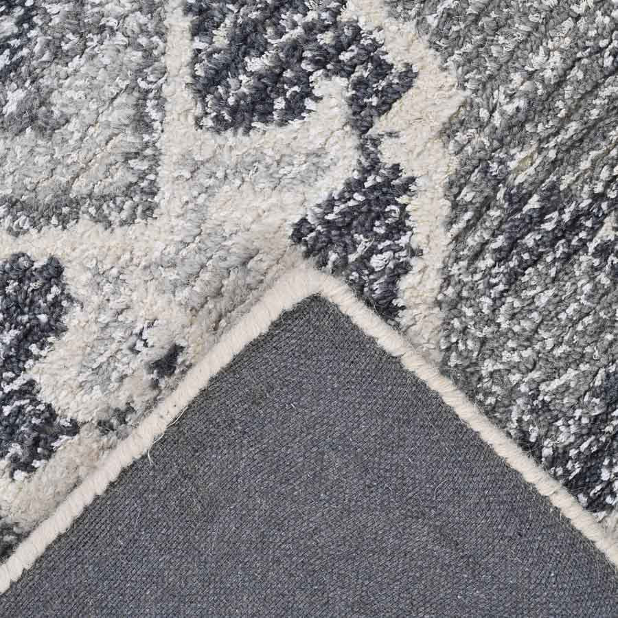 Amarilla Hand-Tufted Wool Rug Hand-Tufted