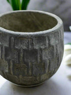 Checkered Stamped Pot Vase & Pots