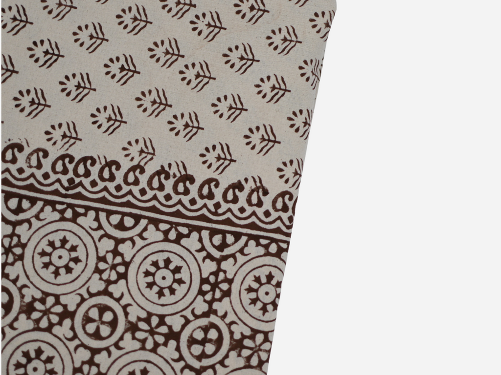 Yara Ditsy Prints Table Cloth