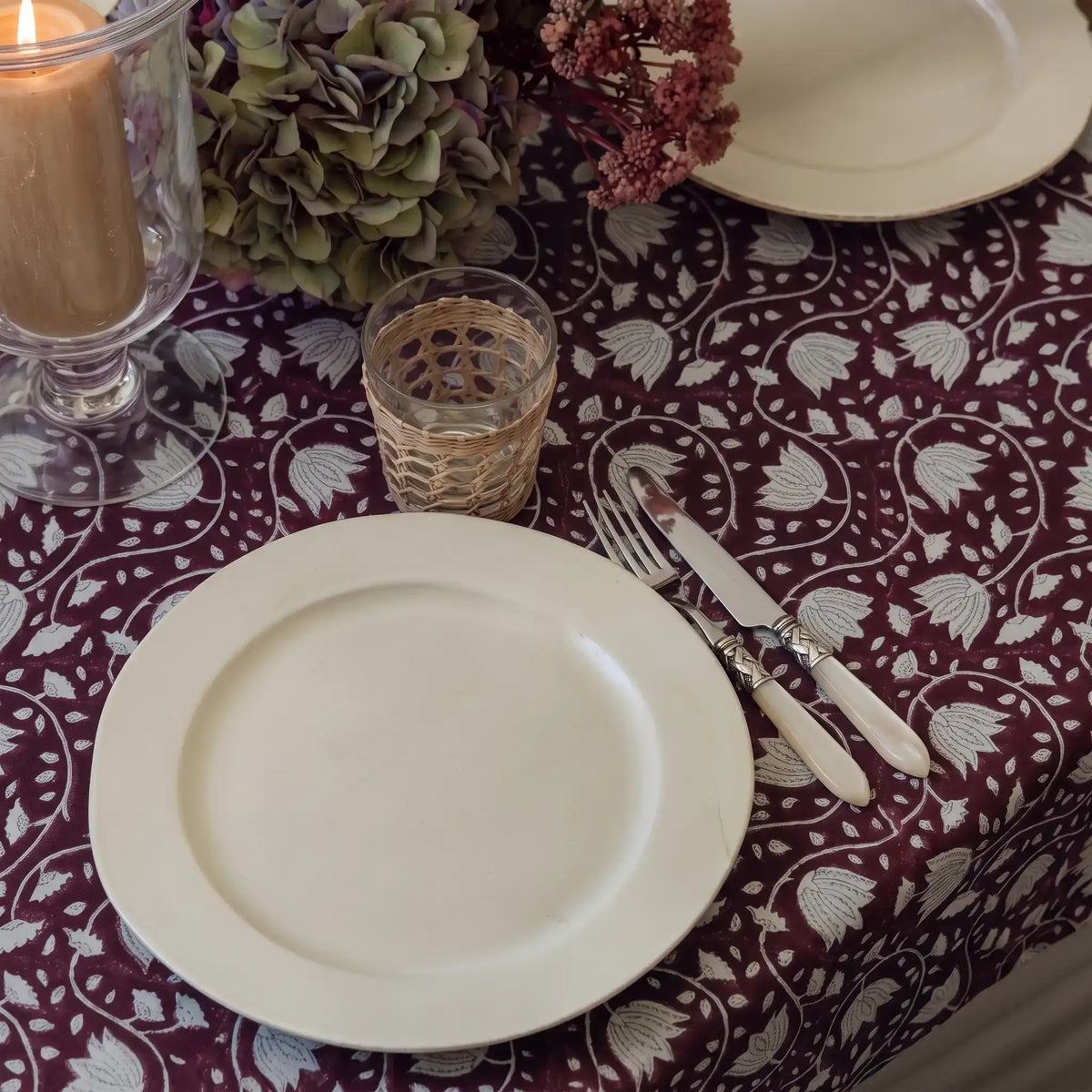Vinea Red Wine Tablecloth