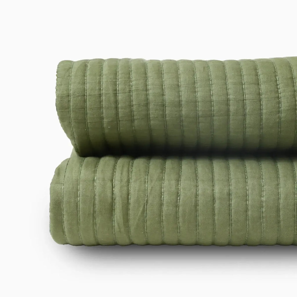 Vintage Sage Solid Mulmul Quilt Quilts