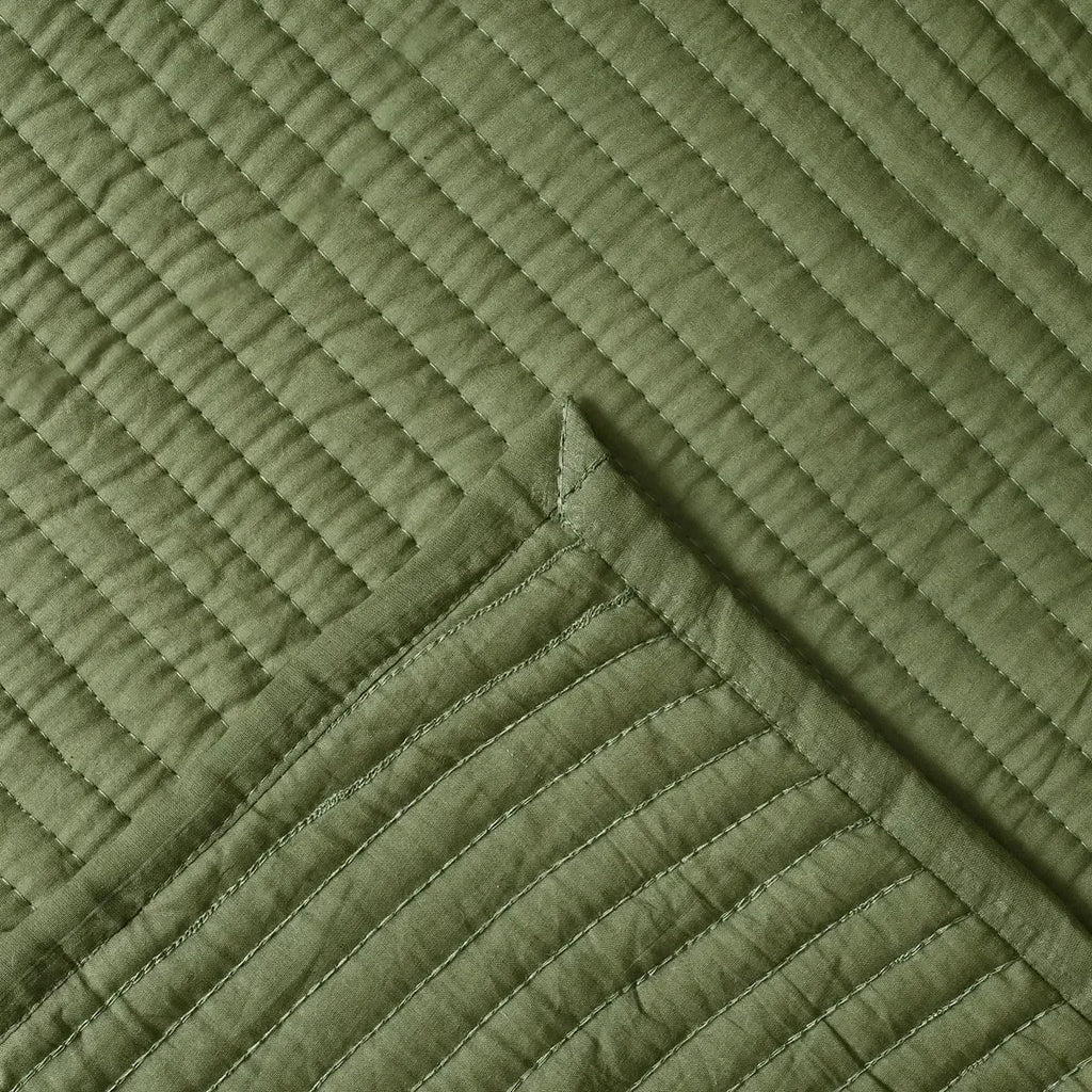 Vintage Sage Solid Mulmul Quilt Quilts
