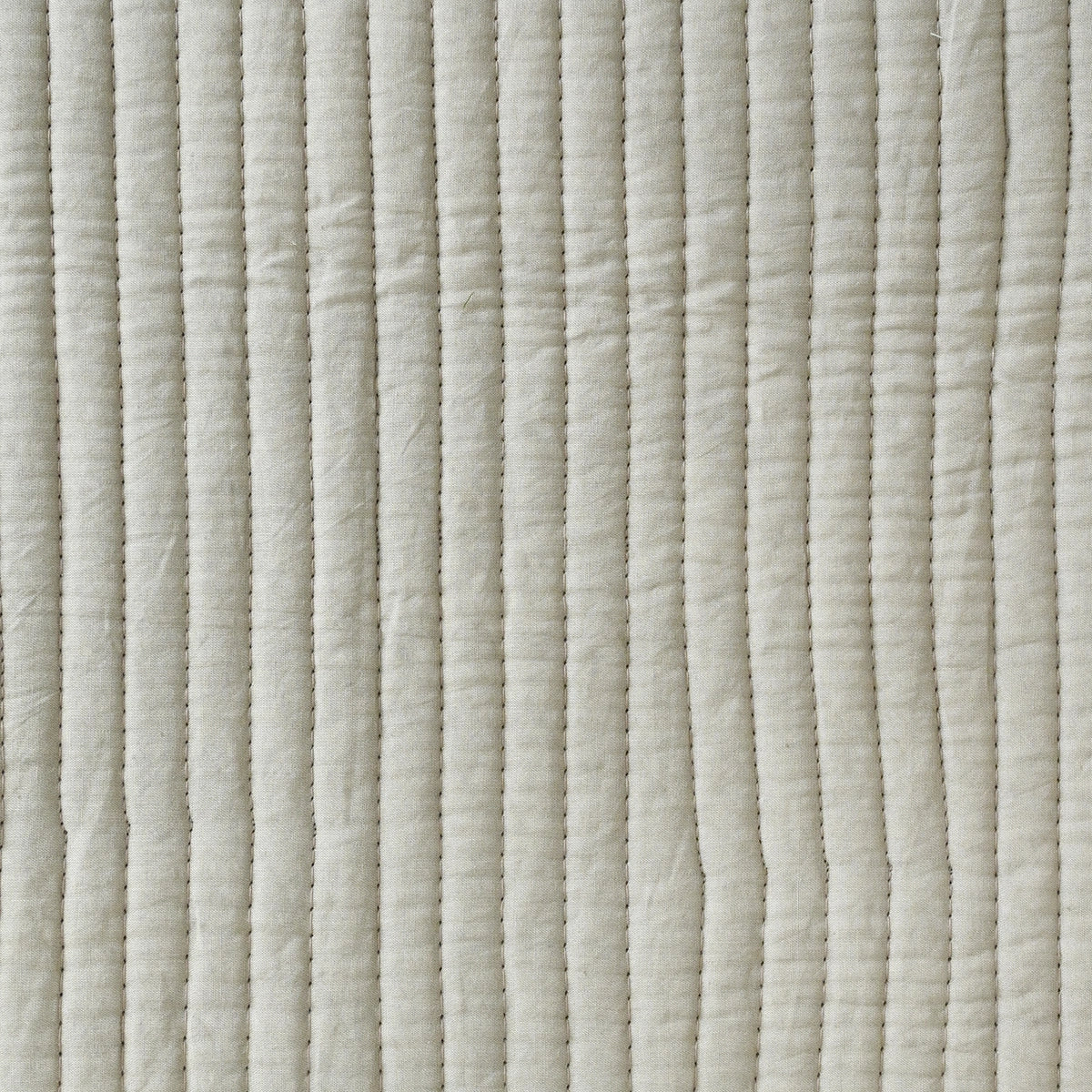 Oyster Gray Mulmul Quilt