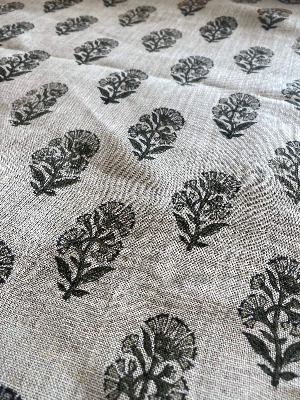 Thorian Block Printed Handloom Linen Linen Fabric