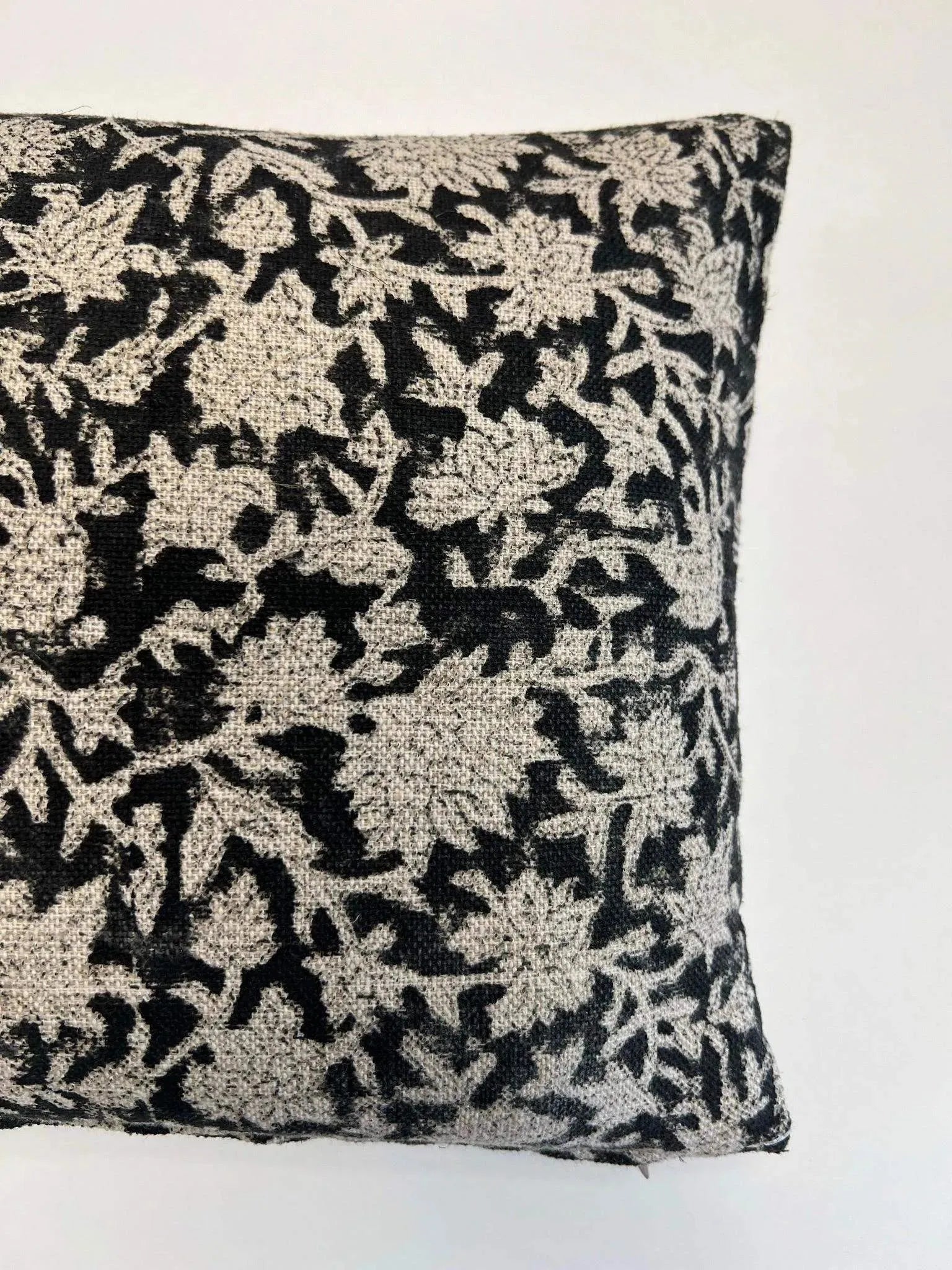 Franny Botanical Print Black Pillow Cover Pillow Covers